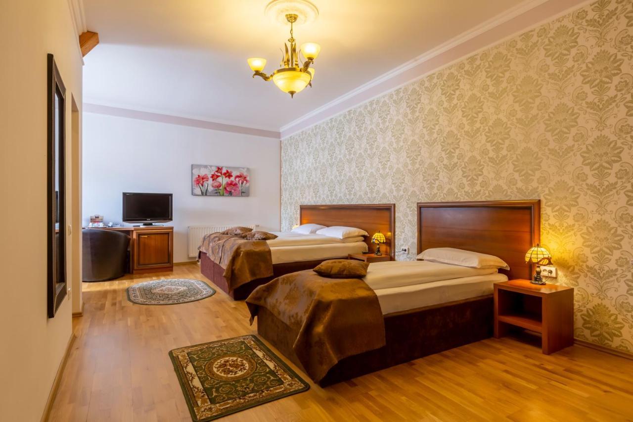Hotel Bulevard Sighişoara Dış mekan fotoğraf